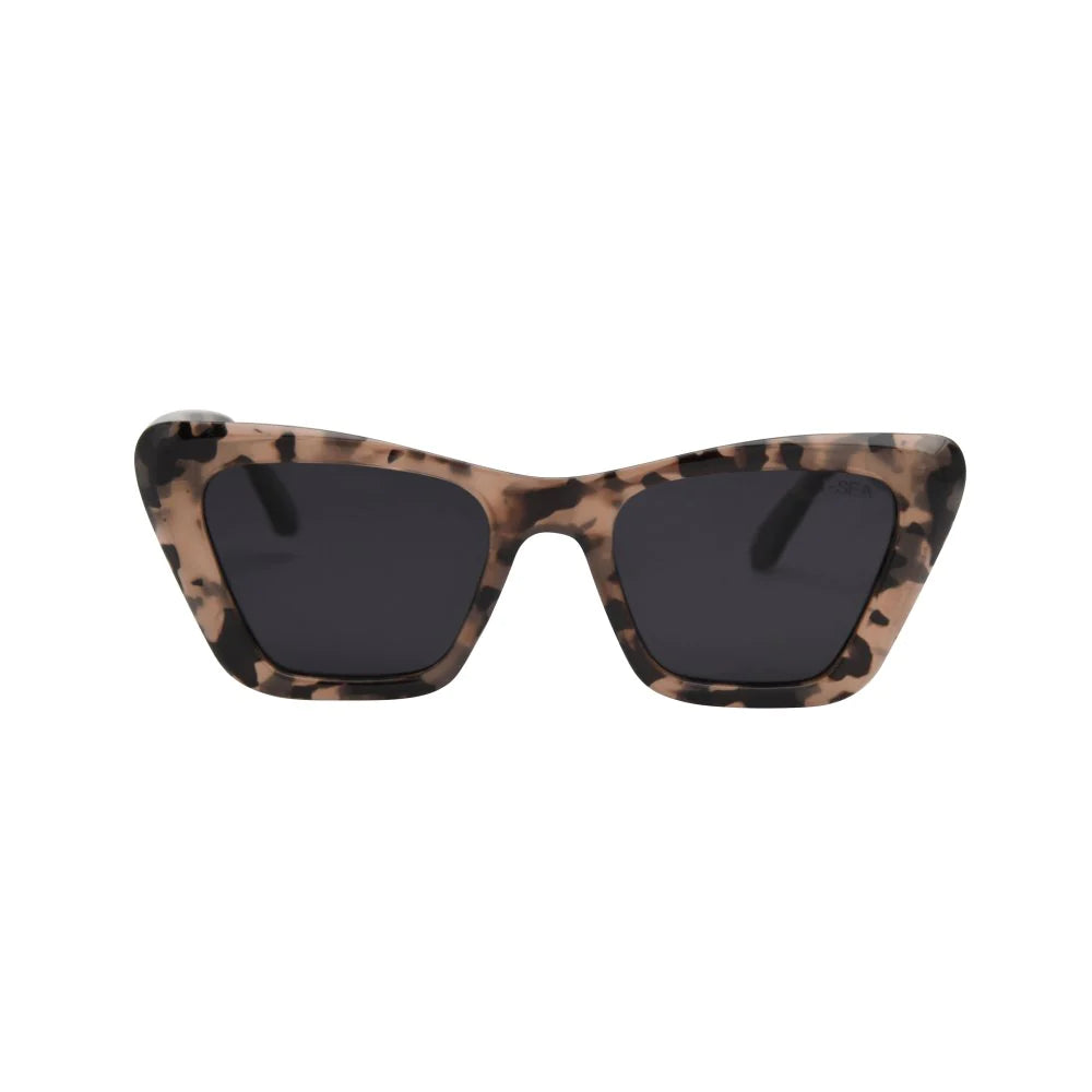 I SEA DAISY SUNGLASSES IN BLONDE TORT/SMOKE POLARIZED