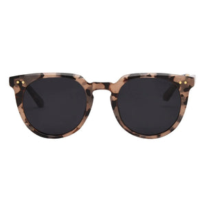 I SEA ELLA SUNGLASSES IN BLONDE TORT/SMOKE POLARIZED