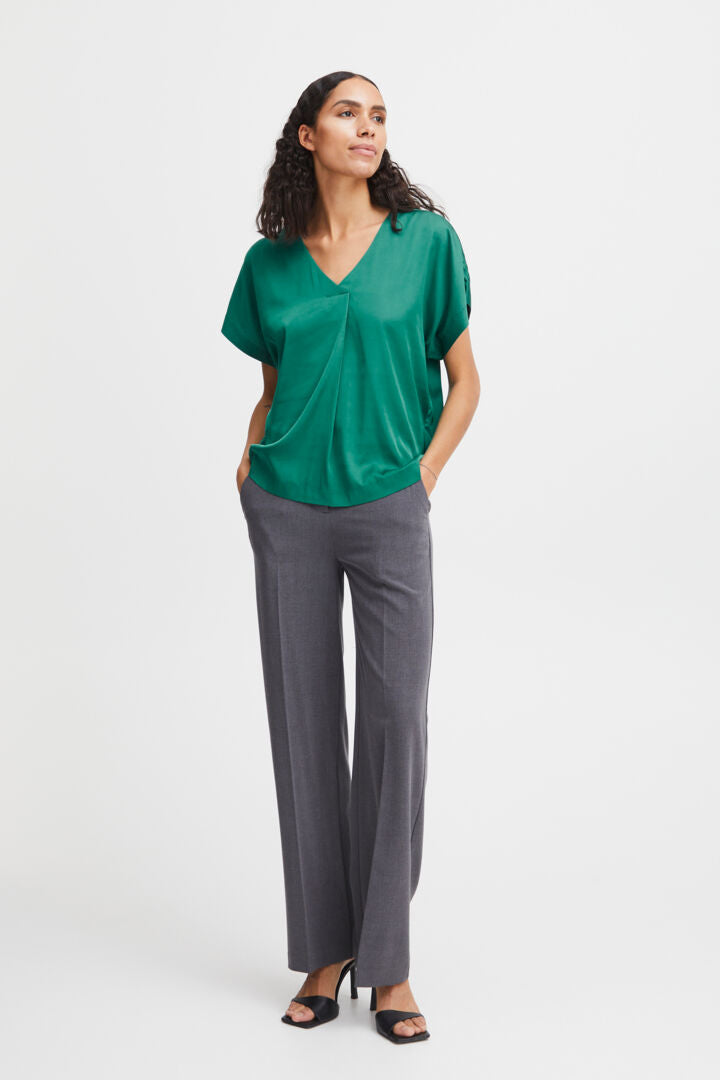 B. YOUNG BLOUSE IN CADMIUM GREEN