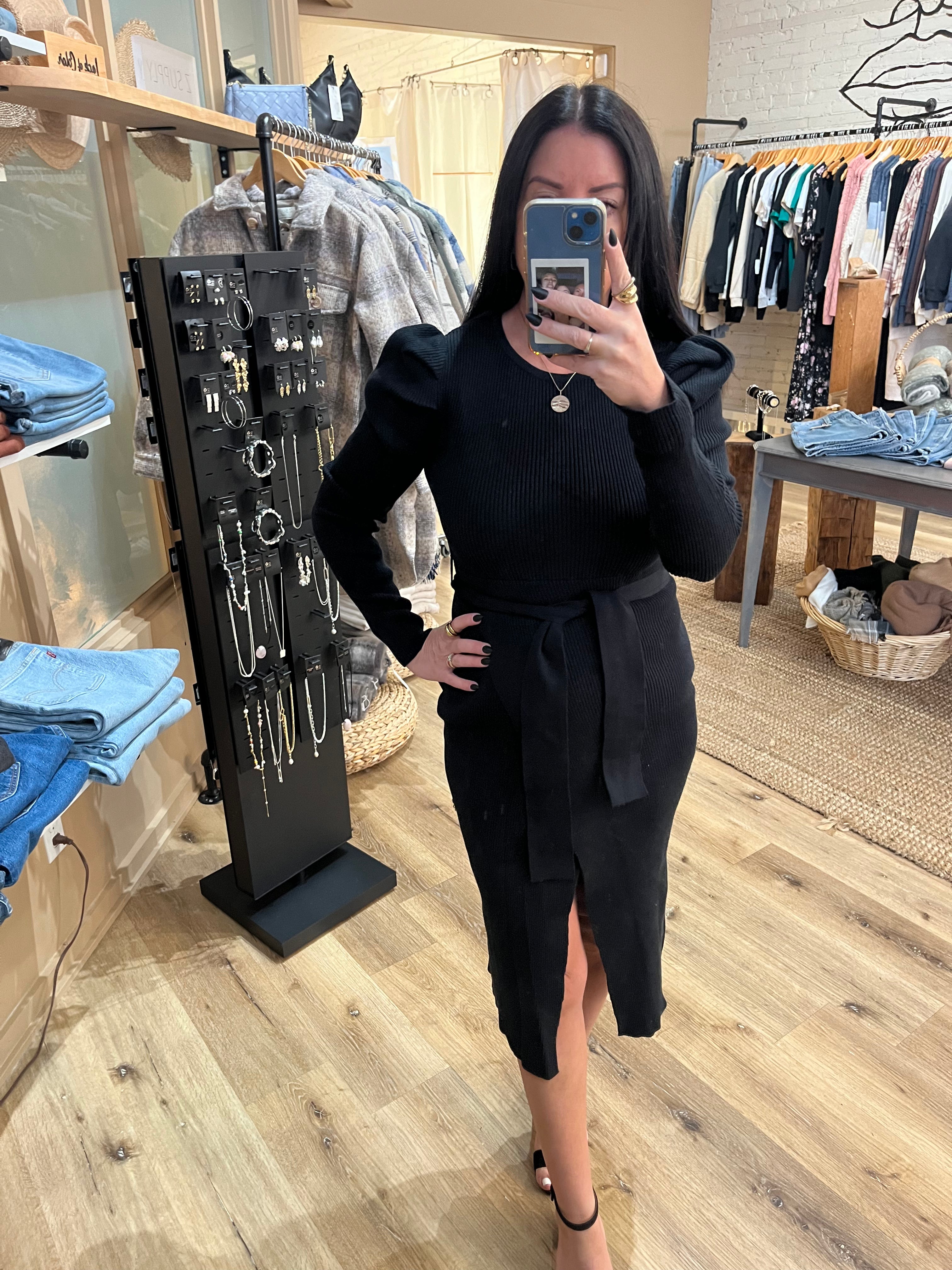 BELTED SWEATER DRESS