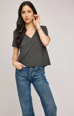 Load image into Gallery viewer, GENTLE FAWN LUCY COTTON T-SHIRT BLK
