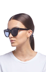 Load image into Gallery viewer, LE SPECS JEALOUS GAMES SUNGLASSES IN BLACK POLARIZED
