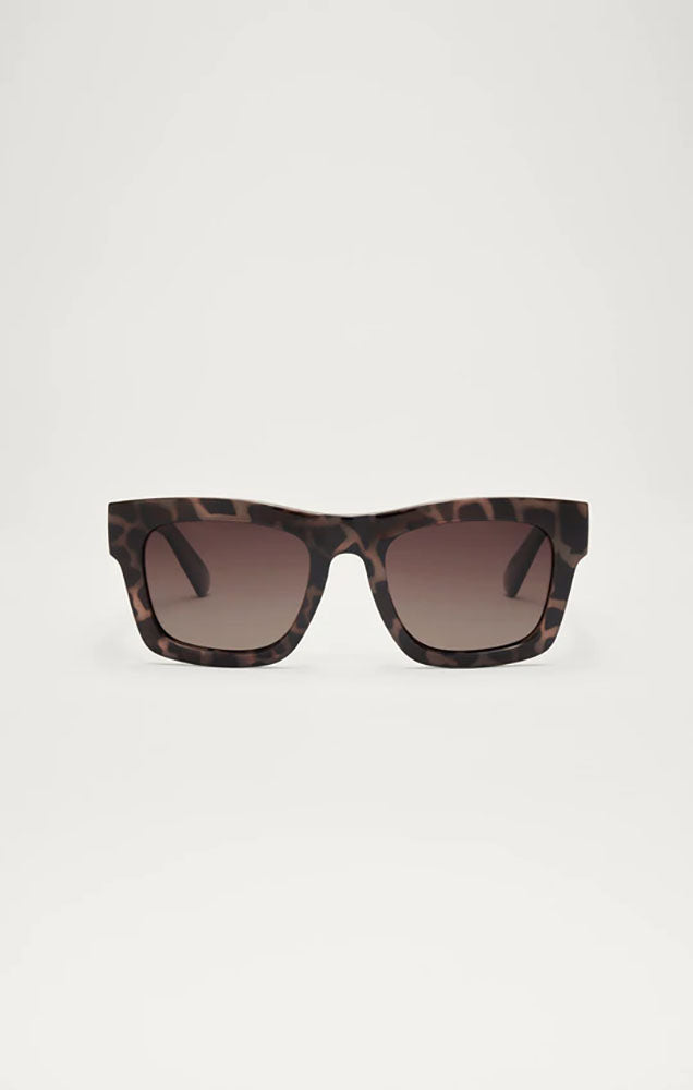 Z SUPPLY LAY LOW SUNGLASSES IN WHITE LEOPARD