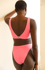 Load image into Gallery viewer, DIPPIN&#39; DAISY&#39;S BILLIE TOP IN PEONY
