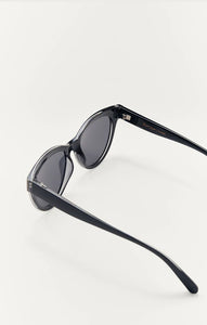 Z SUPPLY BRIGHT EYED SUNGLASSES IN CRYSTAL BLACK/GREY